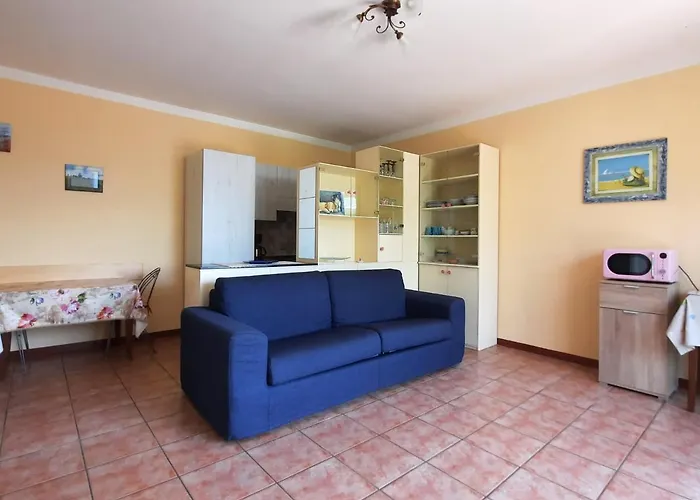 Porto 1 Cannero Riviera